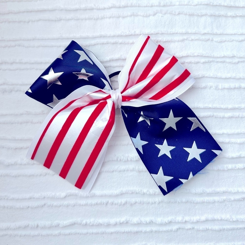 American Flag Cheerleading Bow - Picture 1 of 2